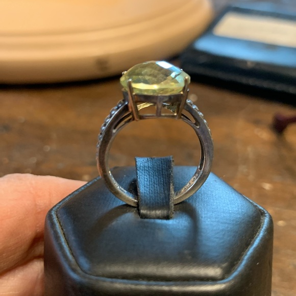 CUSHION CUT YELLOW FACETED GEM STERLING AND 14 KARAT GOLD COCKTAIL RING … - Picture 3 of 13